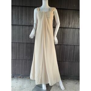 🔥David’s Bridal Bead Sweetheart Neck Split Front Maxi Formal Tan Shimmer Dress